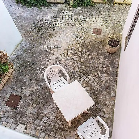 Casa Del Grillo * Нумана