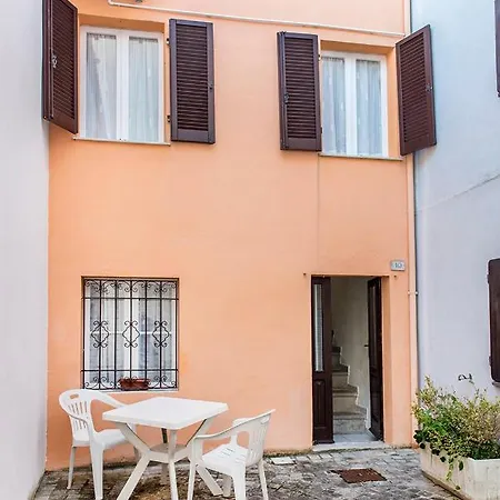 Casa Del Grillo * נומאנה