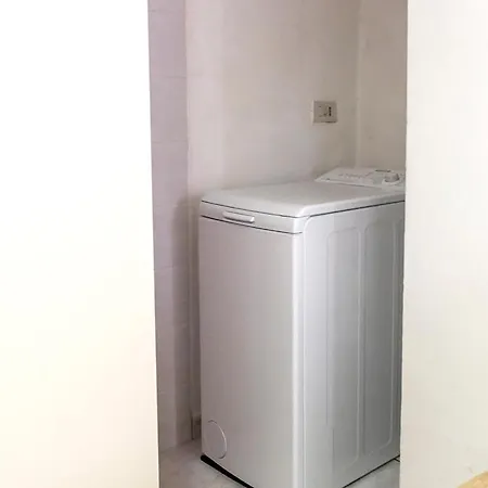 Casa Del Grillo נומאנה